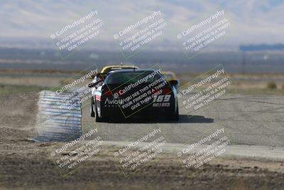 media/Oct-26-2025-CalClub SCCA (Sun) [[8ce1e69566]]/Group 4/Grapevine/